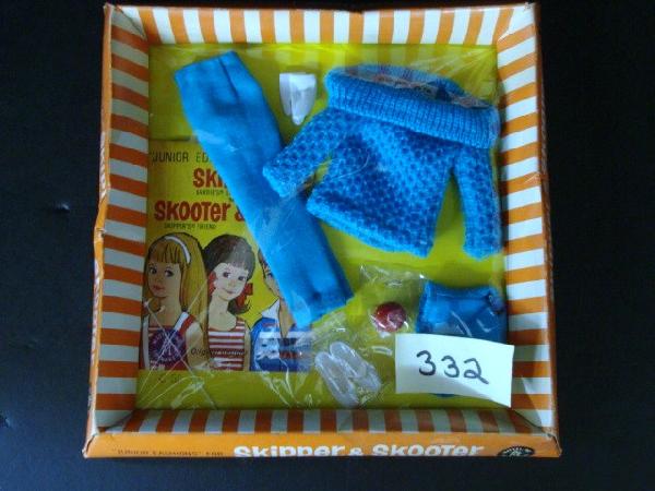 Skipper 1915 Outdoor Casuals NRFB: Skipper 1915 Outdoor Casuals NRFB, Clothes original package, vintage Skipper outfit Outdoor Casuals #1915