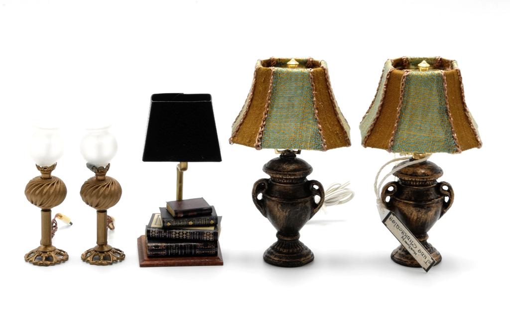 Dollhouse Artisan Table Lamp Miniatures (1 of 1)