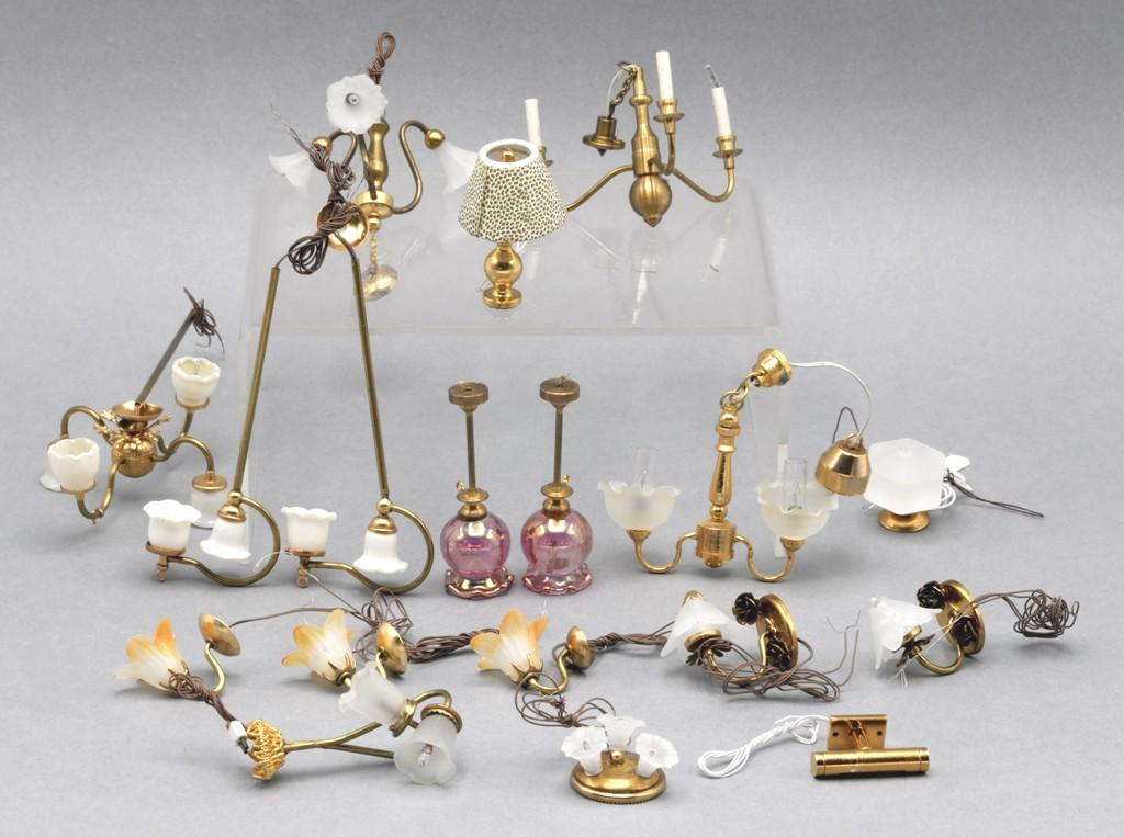 Assorted Brass Dollhouse Lighting (1 of 1)