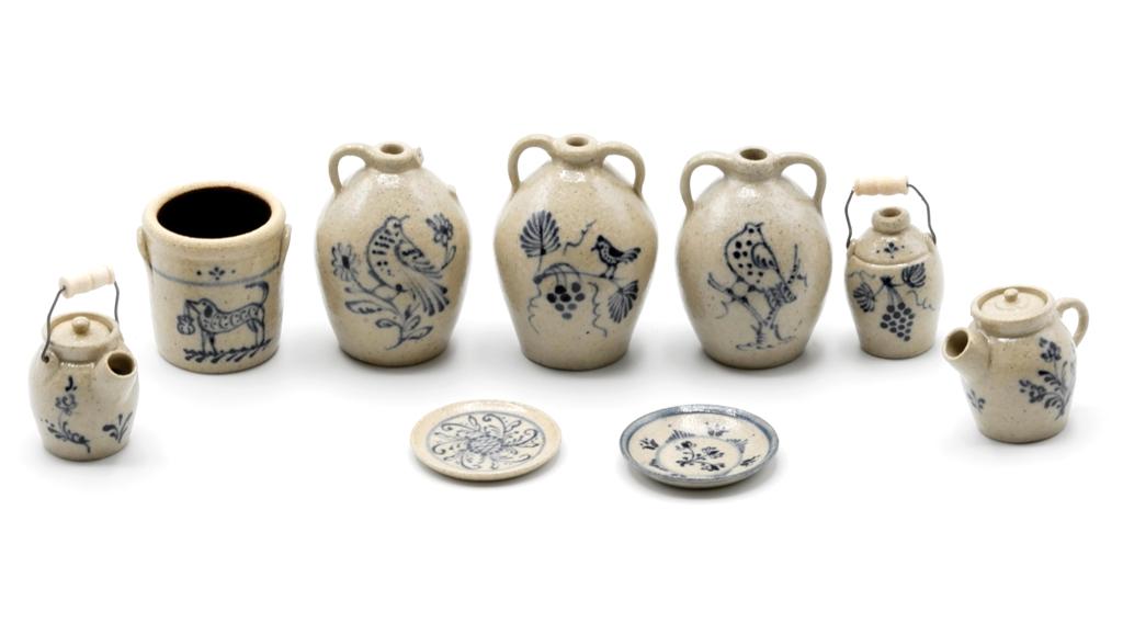 Jane Graber Stoneware Dollhouse Accessories (1 of 1)