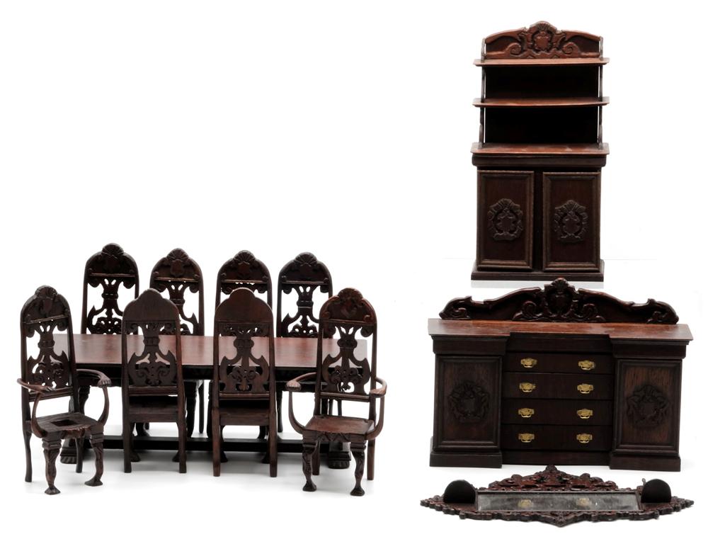 Spirek Carved Dollhouse Furniture Miniatures (1 of 4)