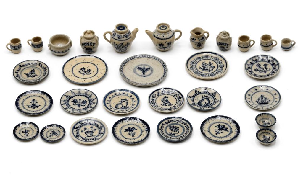 Jane Graber Stoneware Dollhouse Accessories (1 of 1)