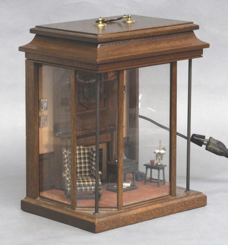 Mahogany Cabinetmaker Room Box Diorama (1 of 3)