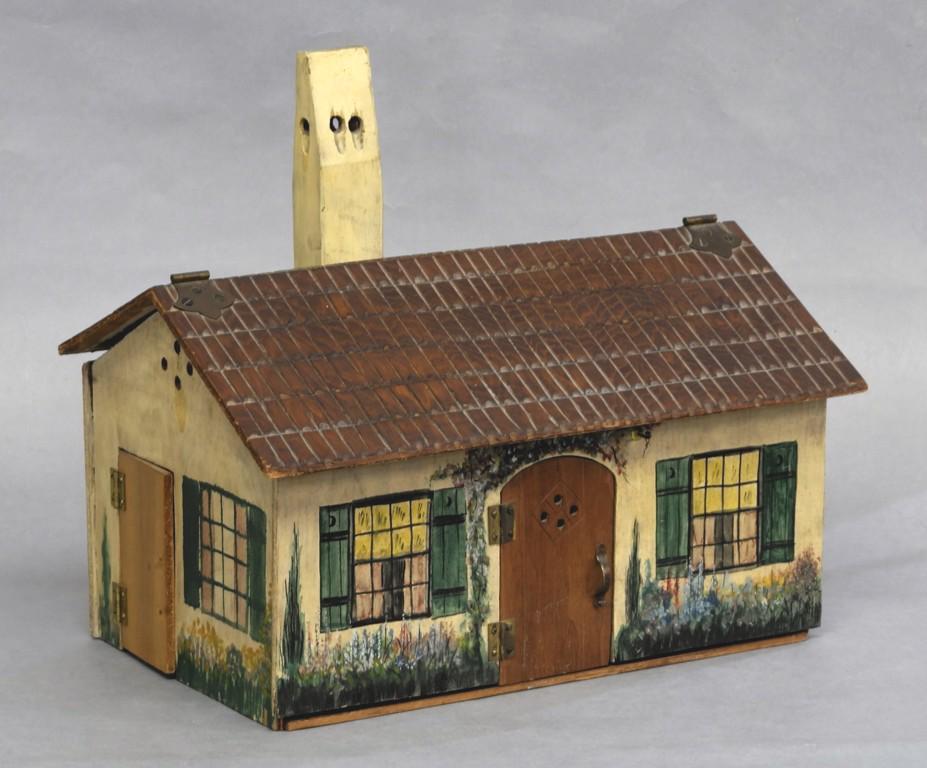 Vintage Painted Cottage Dollhouse Room Box (1 of 4)