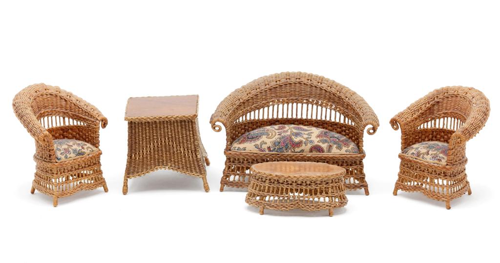 Rhea Strange Dollhouse Wicker Furniture Miniatures (1 of 1)