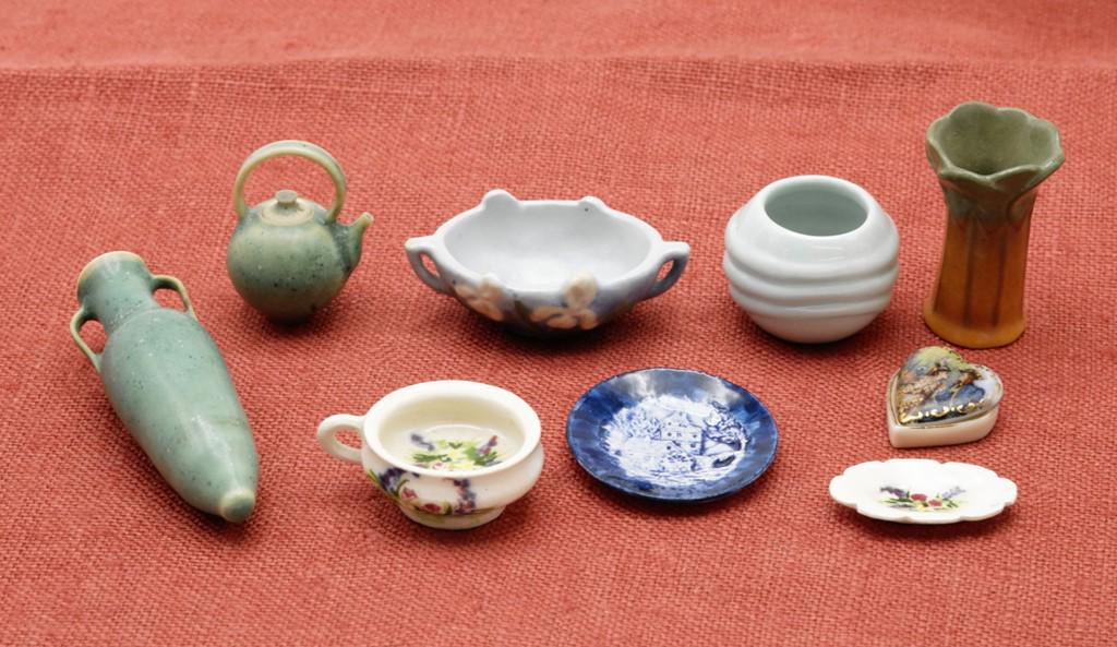 Vince Stapleton Dollhouse Porcelain & Others (1 of 1)