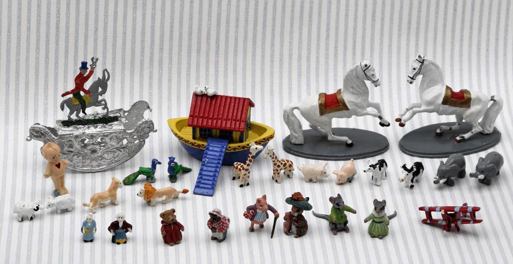 Dollhouse Metal Toys & Animals (1 of 1)
