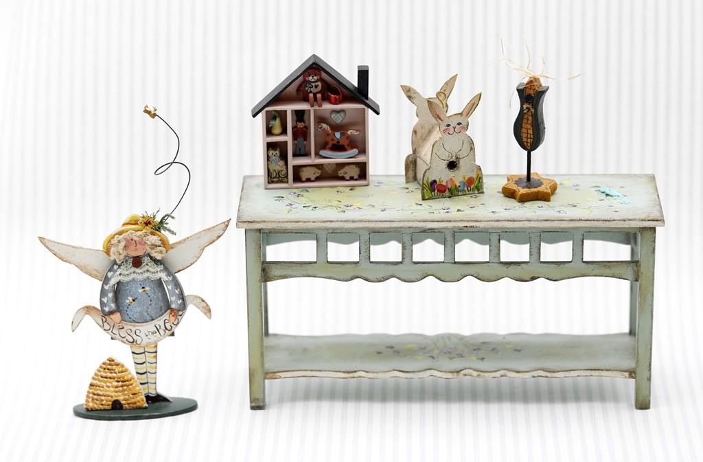 Karen Markland Painted Furniture & Accessories (1 of 1)