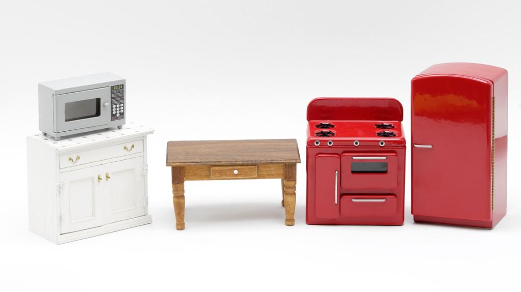 K & J Refrigerator & Stove Dollhouse Miniatures (1 of 2)