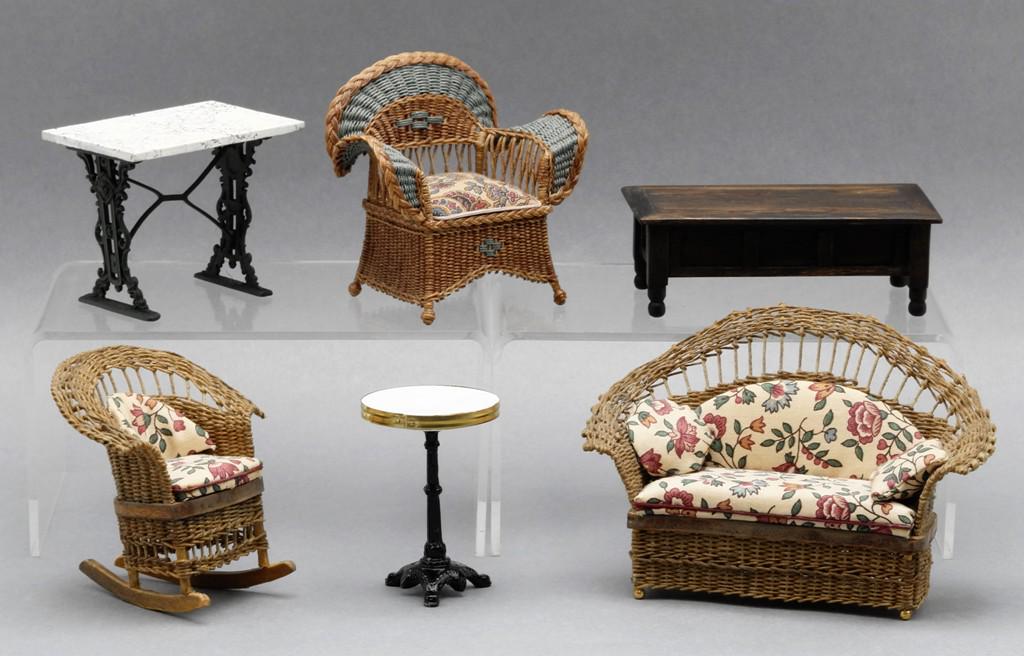 Dollhouse Assorted Artisans Wicker Furniture Miniatures (1 of 1)