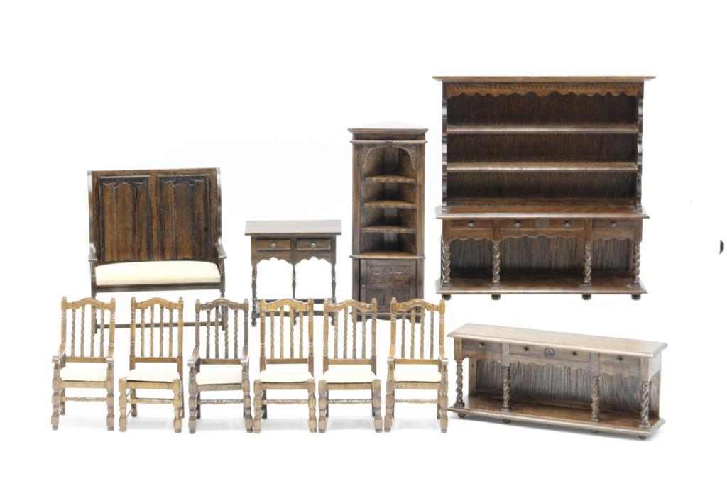 Reminiscence Dollhouse Furniture Miniatures (1 of 1)