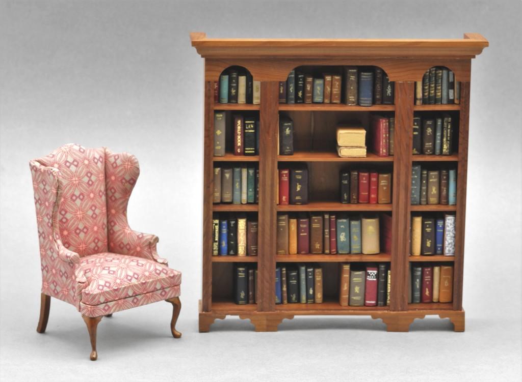 Ki-Kydd Bookcase & Leather Bound Books Dollhouse (1 of 1)