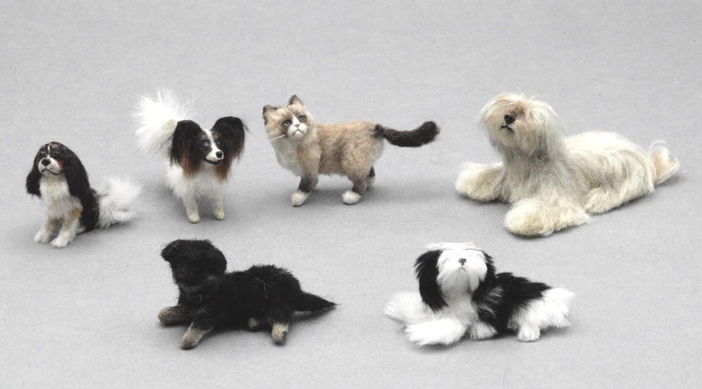 Artisan Plush Animals Dollhouse Miniatures (1 of 1)