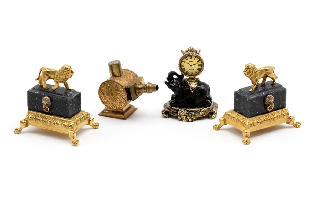 Blauer, Tucker & Other Dollhouse Miniature Accessories (1 of 1)