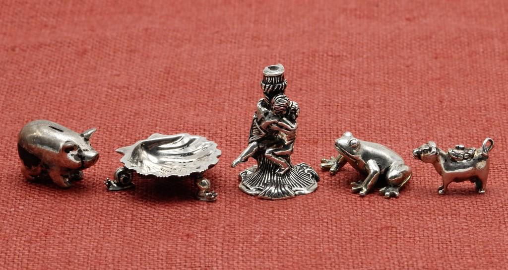 Acquisto Sterling Small Accessories Dollhouse (1 of 1)