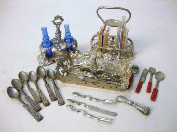 Pewter Silverware Tray, Cruet Set: Pewter silverware tray, cruet set w/blue bottles, liquor set w/glasses, 2 1/4"