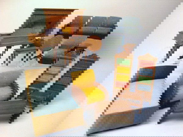 Strombecker Living Room/Bedroom: Strombecker living room furniture with flocked sectional sofa, piano, fireplace, bookcase, etc., Lynnfield platform bed, 5 1/4" t