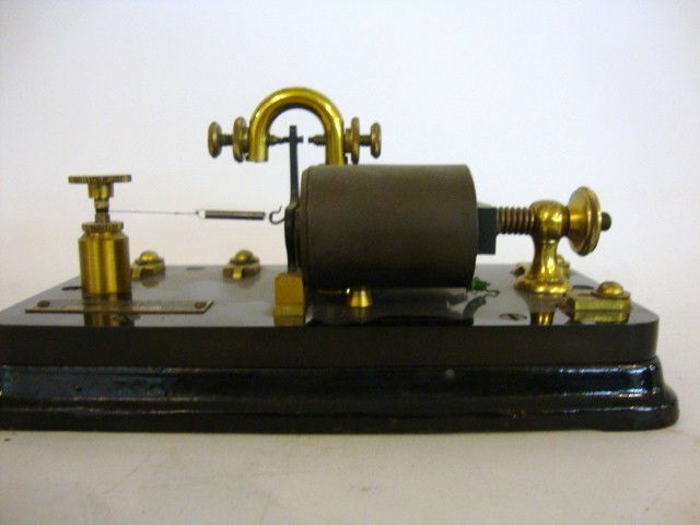 Morse Code Relay: Morse Code Relay J.H. Bunnell & Co. New York, Inc. Relay type Sw-37, 150 OMS on Cast with Black Finish top