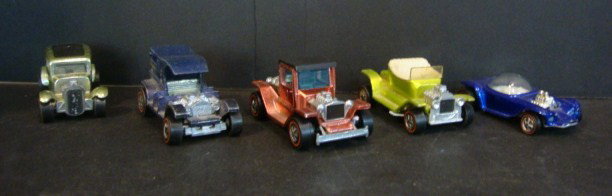 Hot Wheels Customs Lot (5 cars): Beatnik Bandit, Hot Heap, Paddy Wagon, 23 Ford Vicky, T-4-2