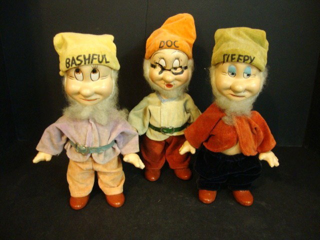 Walt Disney Dwarfs: Kinckerbocker Walt Disney Dwarfs, Bashful, Doc, Sleepy, composition, all in original velvet clothing, paint is all original, 9", character faces