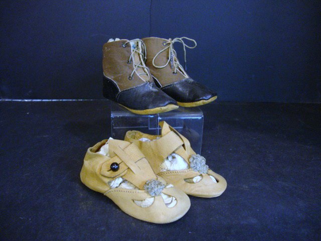 Children's Shoes: Two pairs Children's Leather Shoes, one pair two-toned and pair of all leather sandals w/black beaded buttons