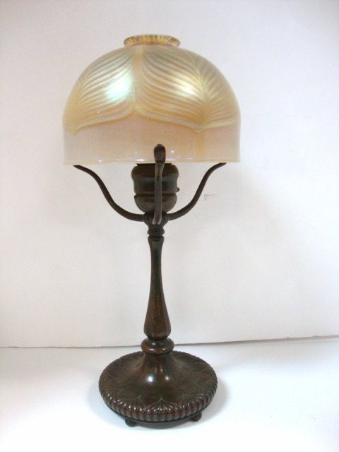 Tiffany Desk Lamp: Tiffany Desk Lamp, 3 arm spider w/pulled feather Favrile style shade signed L.C.T. di, pat. Base signed Tiffany Studios, New York #322, base 15" (t)