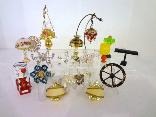 Dollhouse Lighting: Assorted dollhouse lighting, some handcrafted, 19 pcs., 3" H some electrified