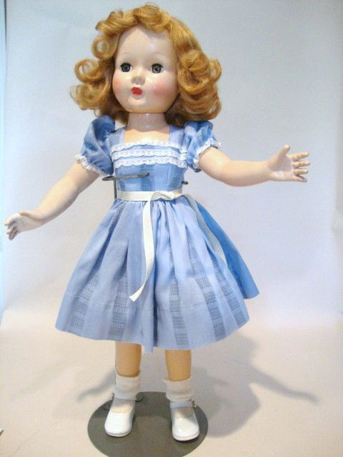 Effanbee Honey: Effanbee Honey 19" w/mohair wig, redressed by Dottie Huber in outstanding dress, doll in good condition