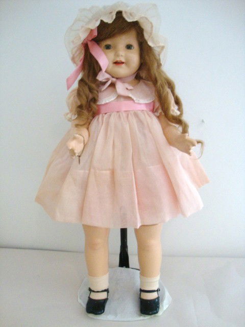 Effanbee Marileen: Effanbee Marileen 28" (1925) in beautiful Pink Dress & Hat, body & face in very good condition, this dress was designed by Dot Huber, it is difficult to tell from the original - Fabulous