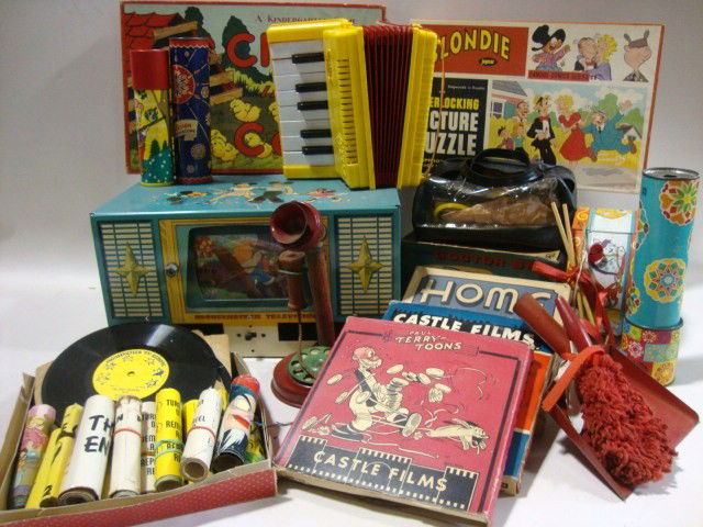 Large Lot Toys, Mouseketeer TV, Games: Mouseketeer Television w/records & movies, Terry-toons, drum etc., great group