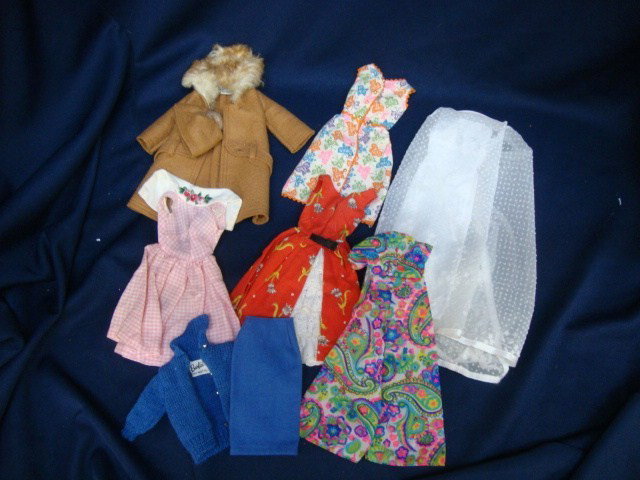 Lot of Misc Clothing: Odds and ends pieces, nice!
