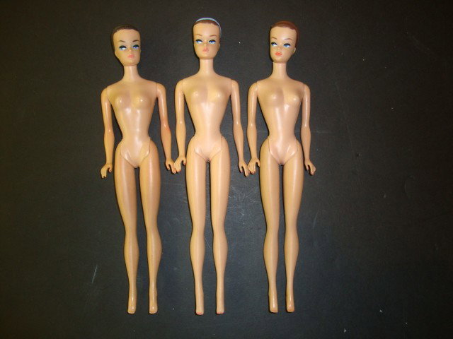 Three Fashion Queen Barbies: Three Fashion Queen Barbies