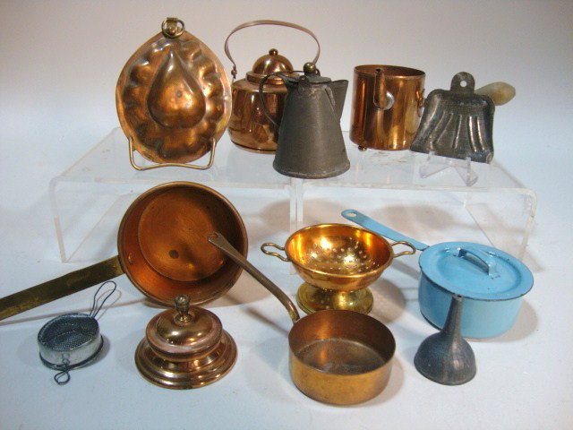 Doll and Miniature Brass Kitchen Items: Swedish coffee pot and tea kettle 3.5" H, colander, German long arm pot 5.5", mold, small pot, some tin items, and blue agate covered pot 5" 11 pieces