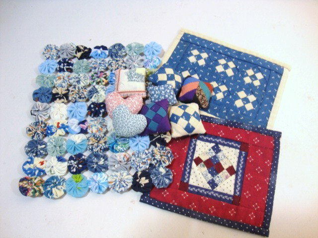 Kate Adams Style Pillows: Kate Adams style pillows and Yo-Yo quilt, two wonderful crib Quilts possibly made from Kate Adams kits. Quilts 3 x 4.5 " 11 pcs.