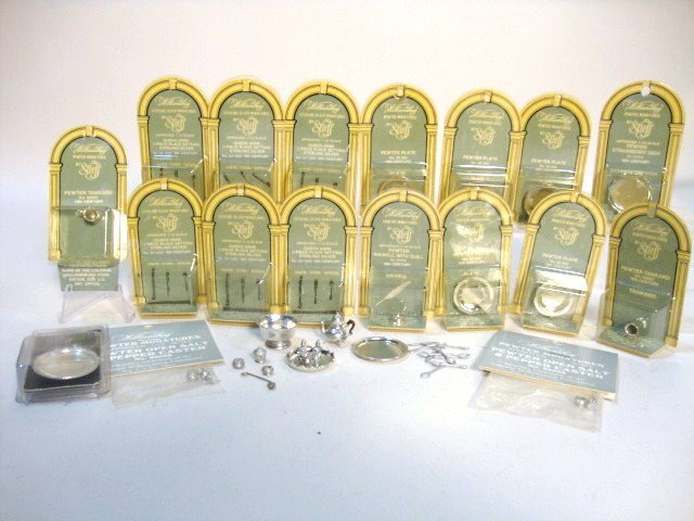 Williamsburg Pewter: Williamsburg pewter in original packs, plates, cups, silverware, etc. 25 pcs