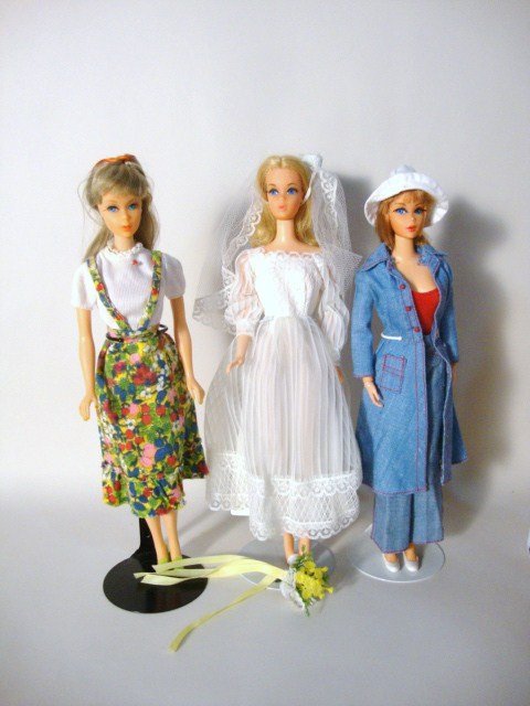 3 Mod babies: TNT, walk lively and titan Living, wearing 8620,7815 and 1416