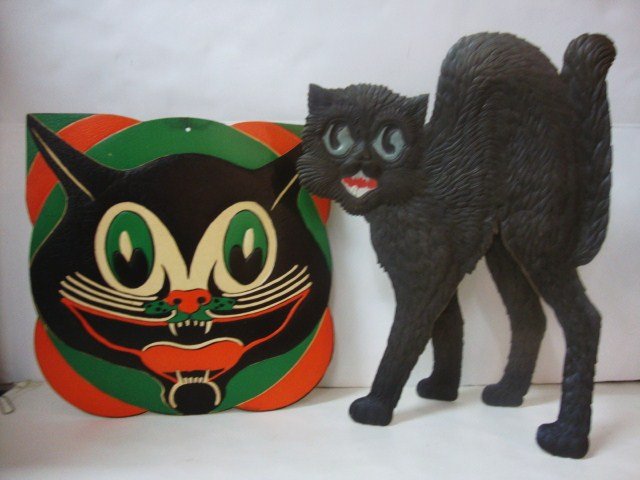 Halloween Press cardboard Cat & Pumpkin: Multi-dimensional Cat with four legs that fold out, and Pumpkin 7" tall