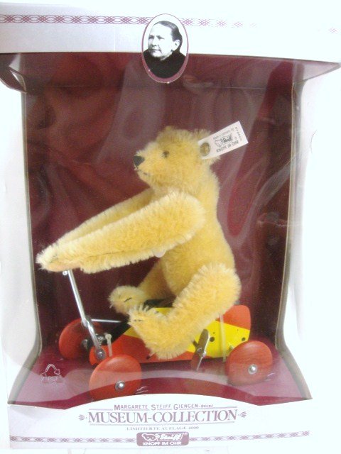 Museum Collection Steiff Bear on Bike: Museum Collection Steiff Bear on Bike White tag # 4009/9, 8x11" box