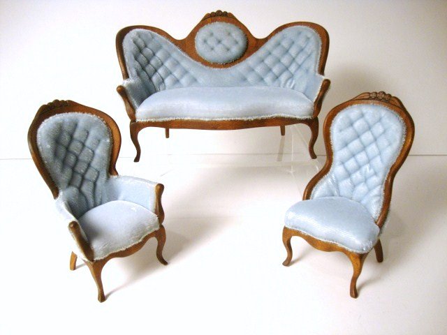 Allen Parlor Suite: A Victorian parlor suite by May & Maj Allen with tufted blue velvet upholstery. Settee 3.5" H, 6" L.