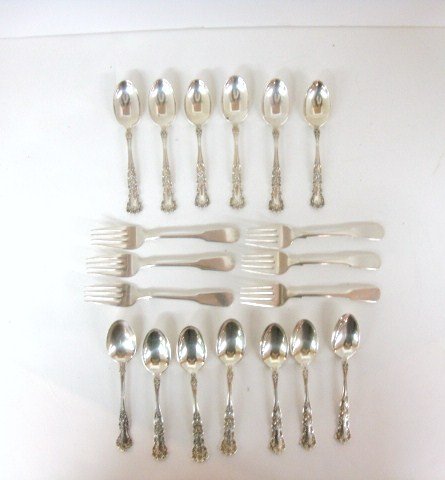 Sterling Flatware: Misc. Sterling Flatware consisting of Six Fiddle Back Forks, Marked Sterling with an Indian Head, International Silver and 13 spoons Gorham Cambridge Pattern 17.6 Troy Ounces
