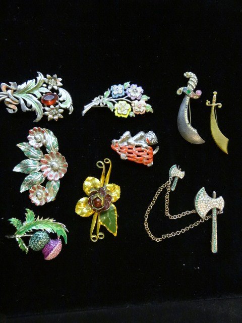 Vintage Lot Costume Jewelry Brooches: Lot of vintage costume brooches: monkeys with bananas, sword, flowers, thistle pin signed Exquisite?