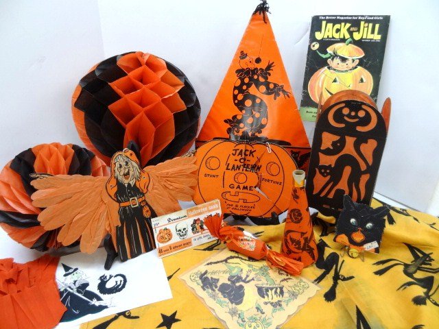 Outstanding Halloween Materials and Decorations: Unique vintage Halloween decorations with rare witch material, early lantern, Jack-o-Lantern game and much more