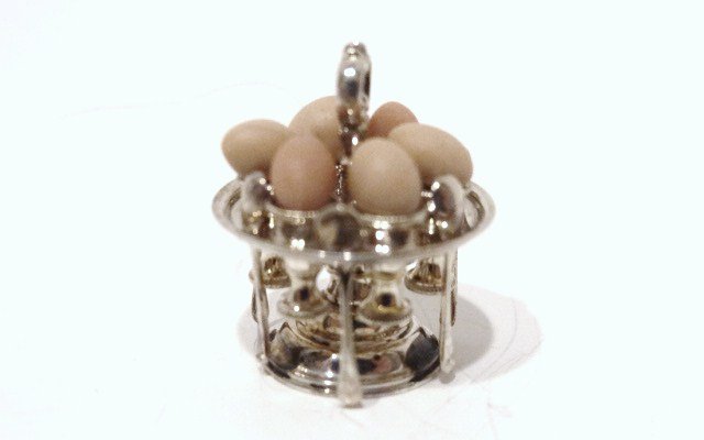 Mike Sparrow Miniature Sterling: Egg cruet w/6 egg cups, 6 spoons, 6 eggs, 1/2 in. (T), marked w/makers mark & hallmarks