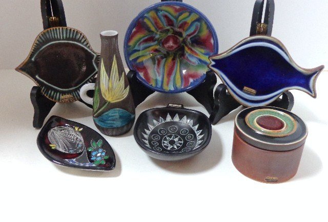 Seven Pieces Mid-Century Studio Pottery: Four pieces Arabia pottery includes covered dresser box, small bowl & 2 wall hanging fish - all signed & w/original stickers, Czechoslovakia 4 3/4 in. (DI) bowl w/polychrome glaze signed XX,21, a smal