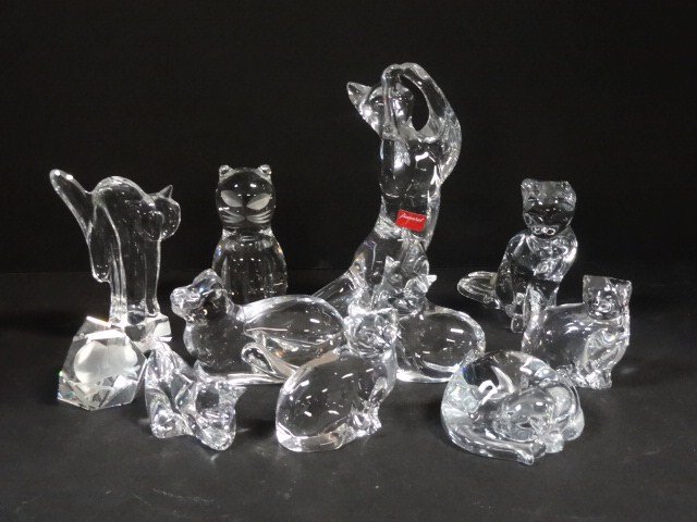 Moser, Baccarat, Villeroy and Boch Crystal Cats: Grouping of crystal cats, Moser, Baccarat, Villeroy & Boch, Spode, Aadeland & others, 6 1/2 in. tallest, 12 pcs.