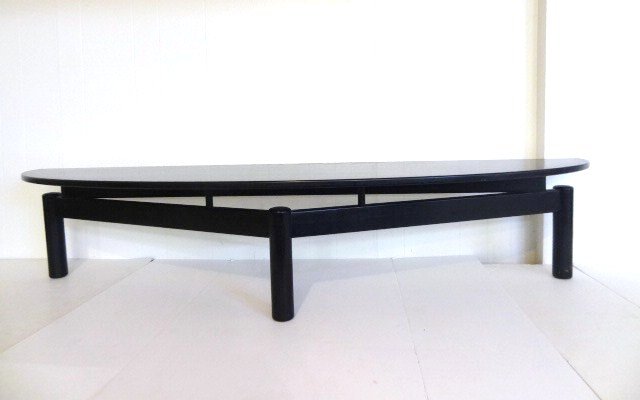 Cassina Sinbad Table: Vico Magistretti for Cassina coffee table, ash stained black, original paper label 14 3/4 in x 72 in. x 18 in.