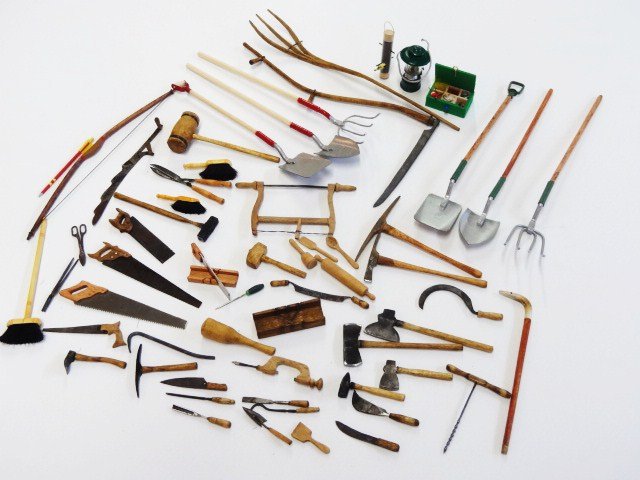 Dollhouse Garden and Shop Tools: Grouping of dollhouse garden & shop tools