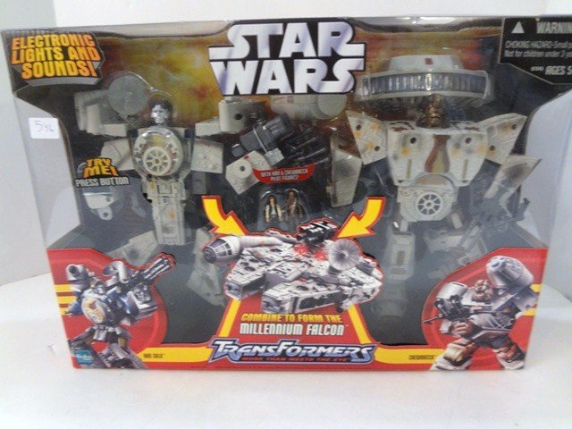 Transformers Star Wars Crossover: Transformers Star Wars Crossover: Millenium Falcon to Han Solo & Chewbacca Robots
