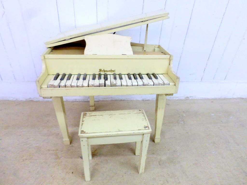 Child Size Schoenhut Baby Grand Piano: Child size Schoenhut baby grand piano and stool 213/8x24x23in.