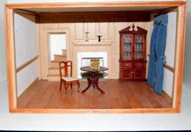 Paneled Roombox Dollhouse Miniatures (1 of 2)